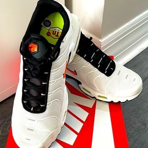 Nike Air Max Plus - Womens 10.5; Brand New In Box - Never Worn